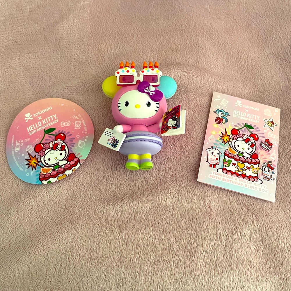 ToKidoki x Hello Kitty 50th Birthday Blind Box “Macaron”